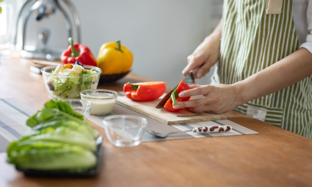 Cucinare verdura cibo sano