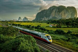 Per le tue prossime vacanze scegli il treno: economico, sostenibile e comodo